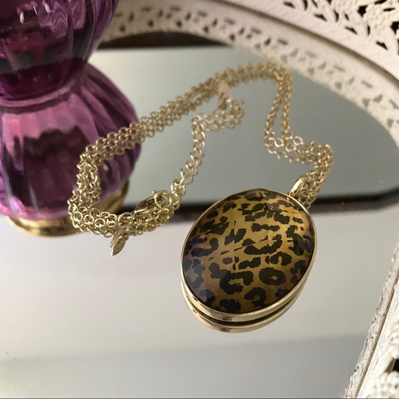 Avon Jewelry - *$5 Sale* Avon | Gold Leopard Necklace